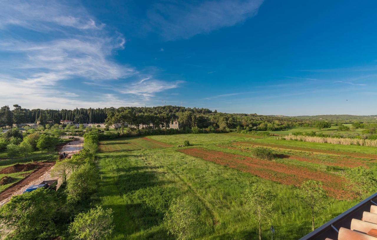 Apart Residence-Galant Rovigno Esterno foto