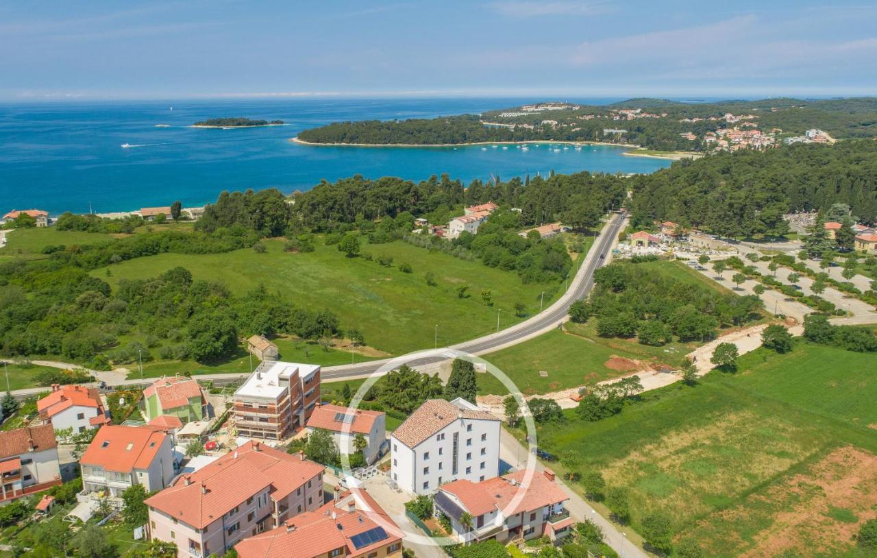 Apart Residence-Galant Rovigno Esterno foto