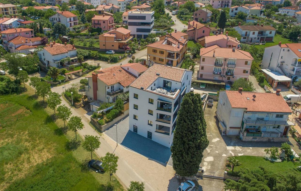 Apart Residence-Galant Rovigno Esterno foto