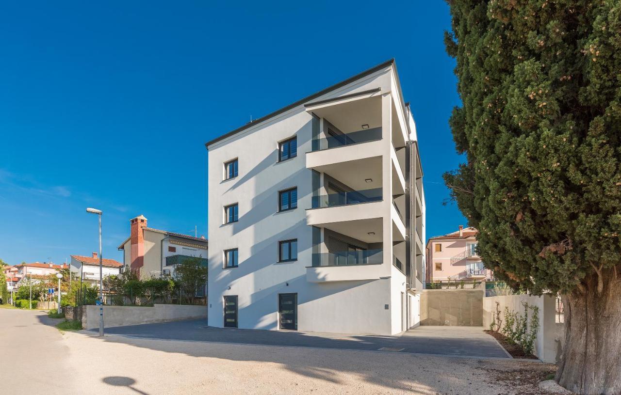 Apart Residence-Galant Rovigno Esterno foto