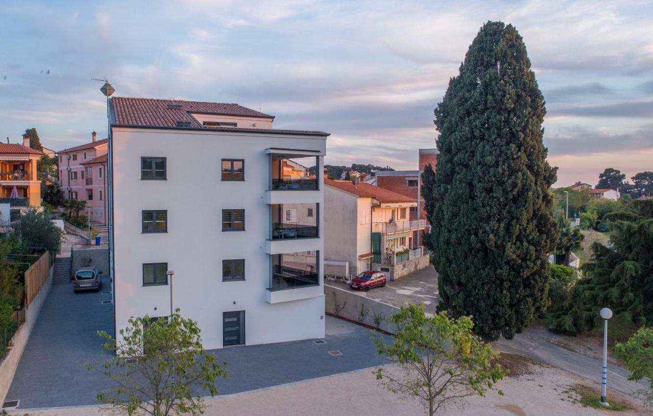 Apart Residence-Galant Rovigno Esterno foto